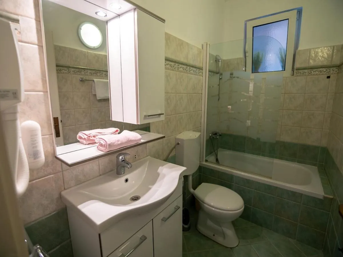 Apartments For Families With Children Lopar, Rab - 20830