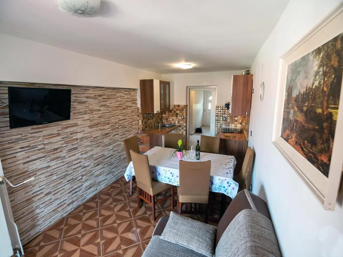 Apartments For Families With Children Lopar, Rab - 20830