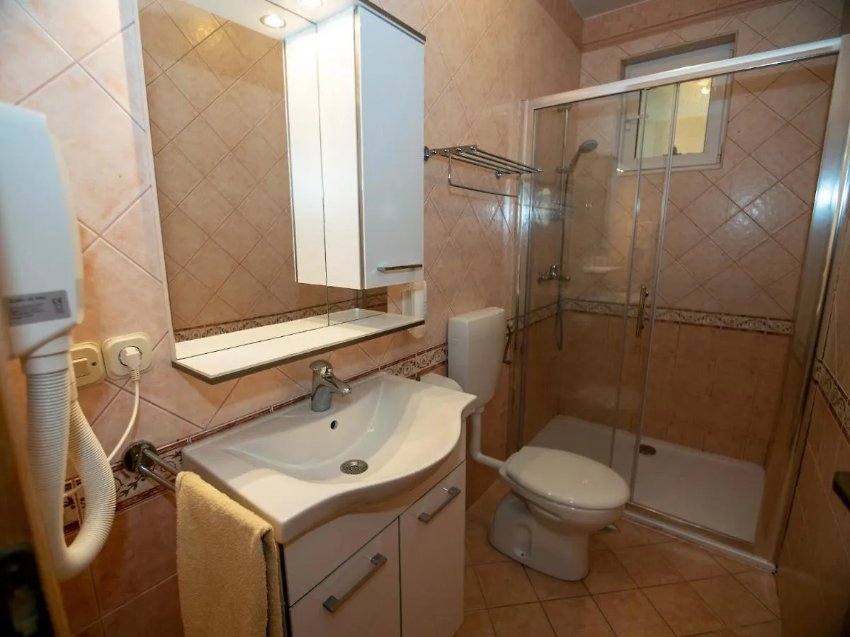 Apartments For Families With Children Lopar, Rab - 20830