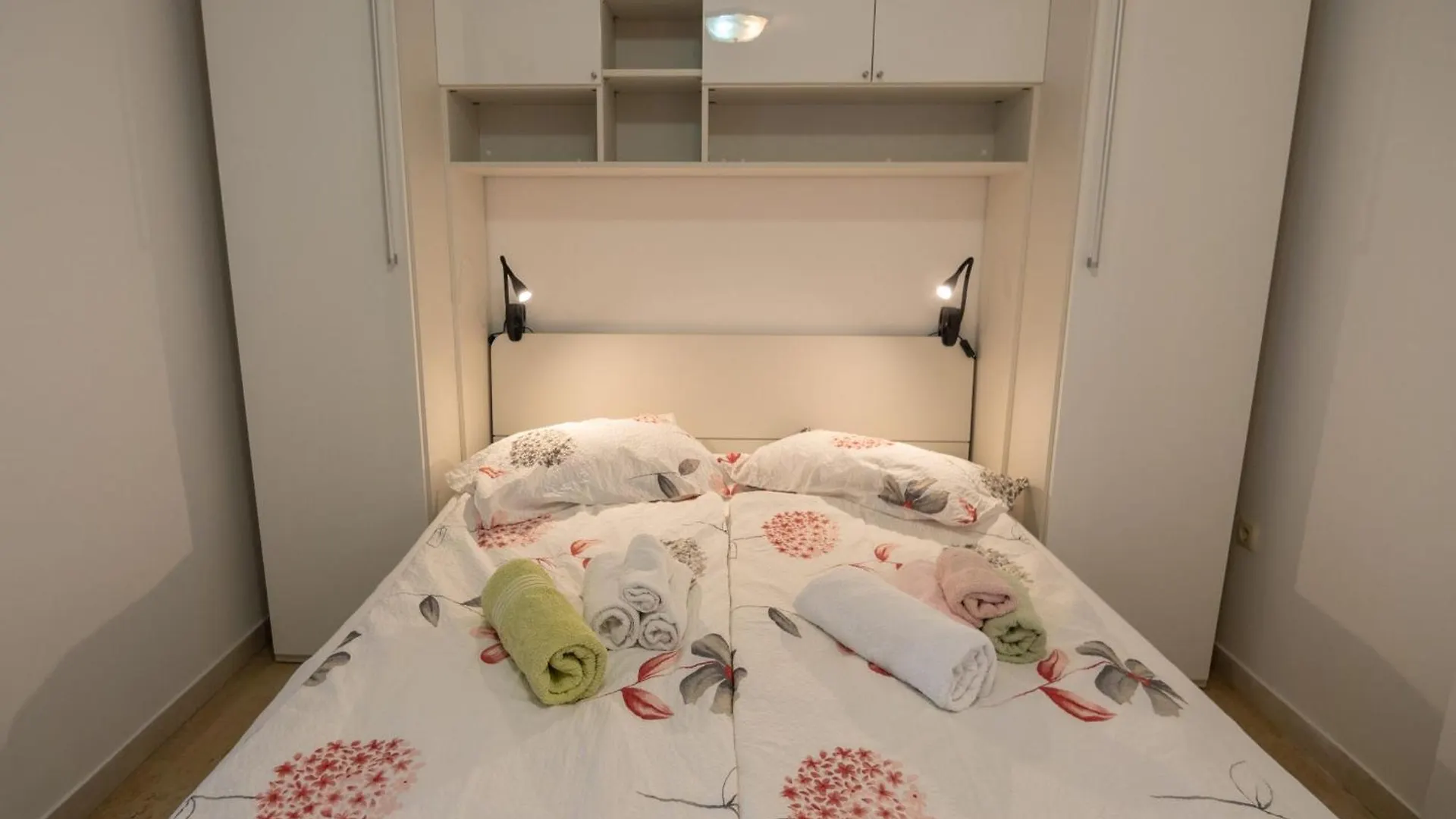 Apartments For Families With Children Lopar, Rab - 20830 Croatia